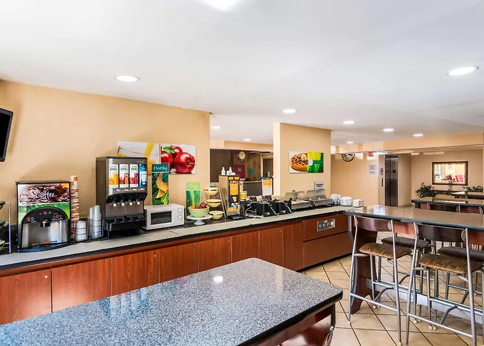Quality Inn Chester - South Richmond